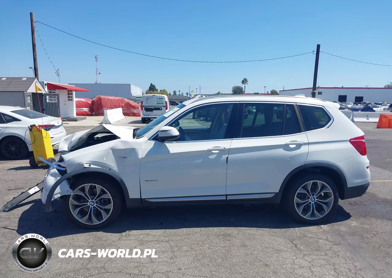 2015 BMW X3 xDrive28I VIN:5UXWX9C50F0D54841 - 14