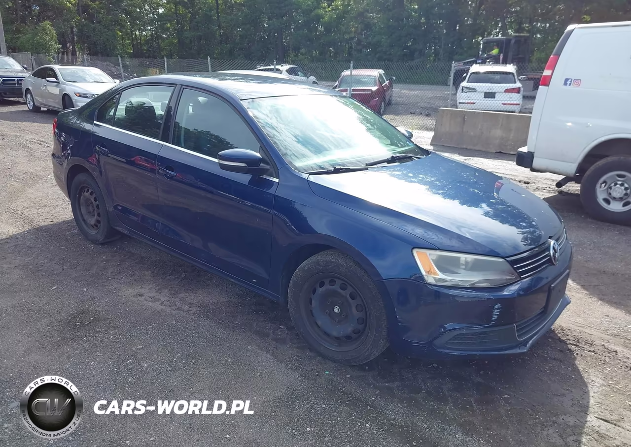 2013 Volkswagen Jetta 2.5L Se – zdjęcie 1 z 11