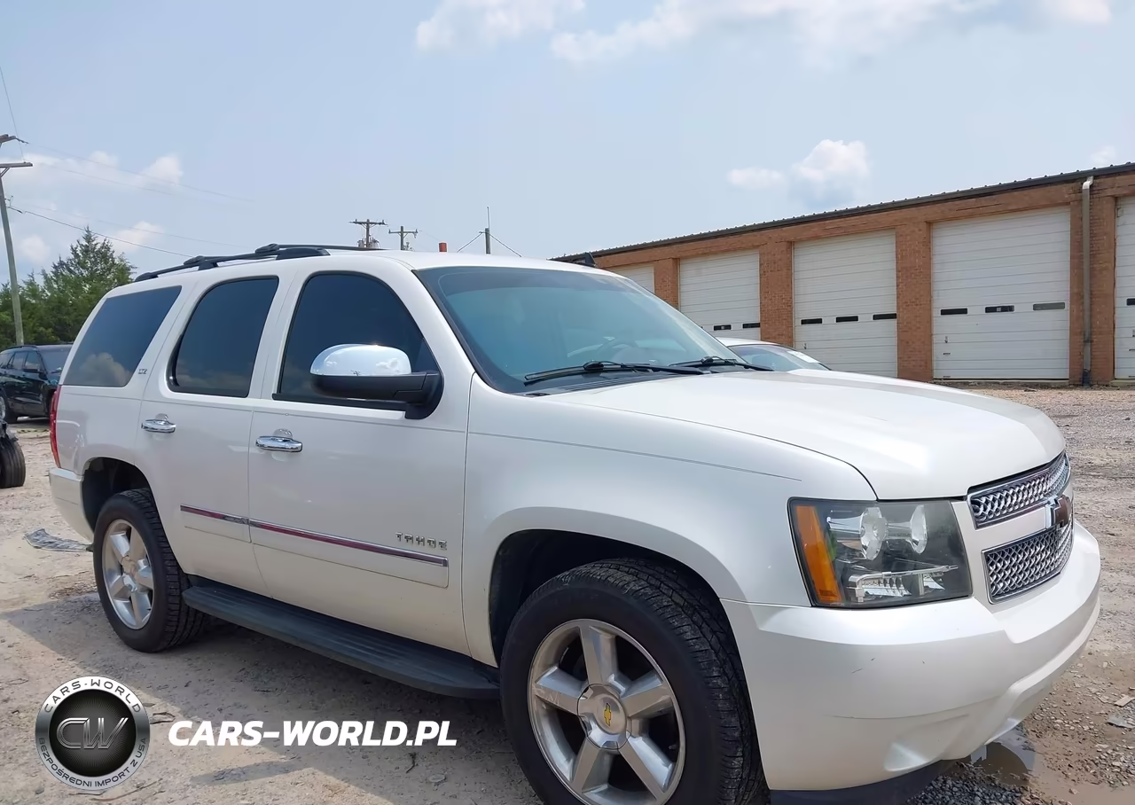 2011 Chevrolet Tahoe Ltz VIN:1GNSKCE06BR142730 - 13