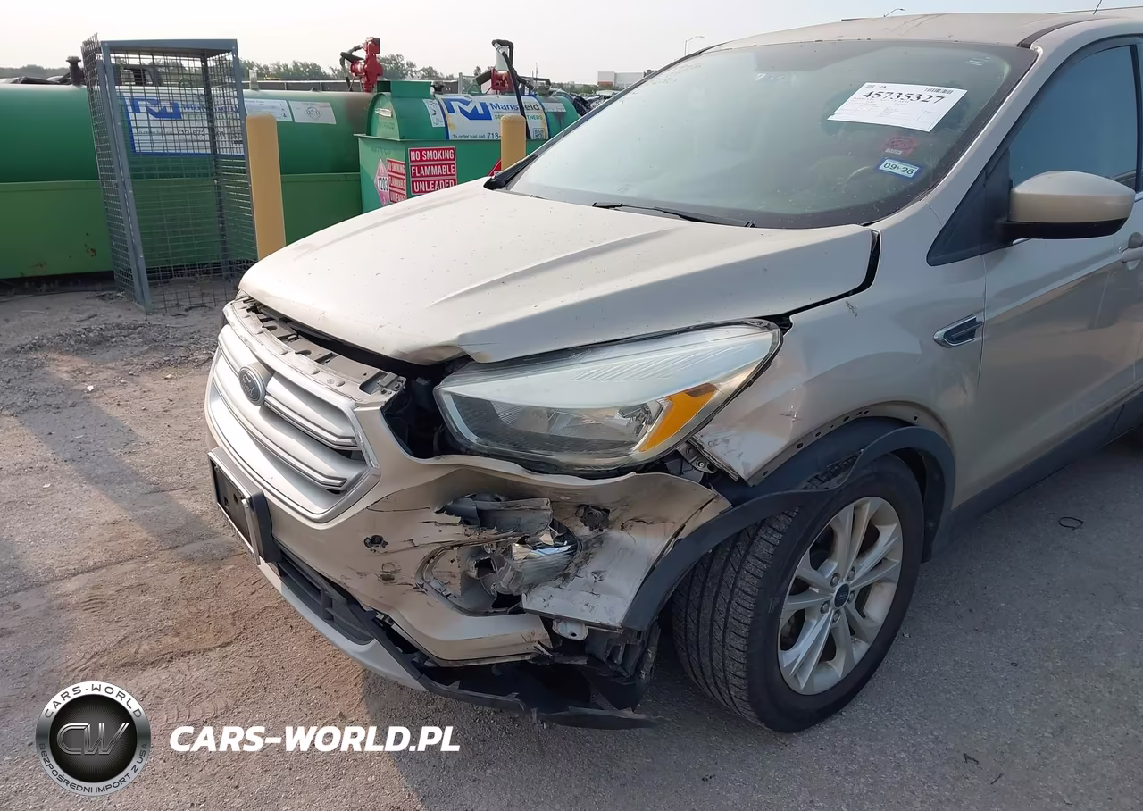 2017 Ford Escape Se VIN:1FMCU0GD7HUA60805 - 6