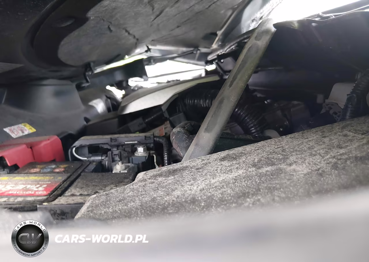 2020 Toyota Prius Prime Limited VIN:JTDKARFP5L3121219 - 10