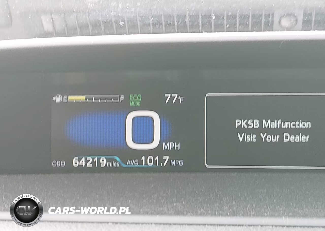 2020 Toyota Prius Prime Limited VIN:JTDKARFP5L3121219 - 16
