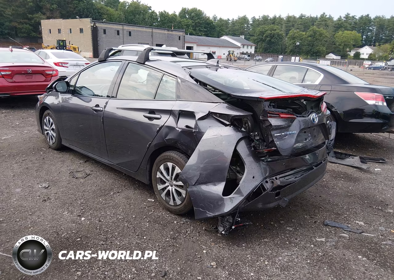 2020 Toyota Prius Prime Limited VIN:JTDKARFP5L3121219 - 3