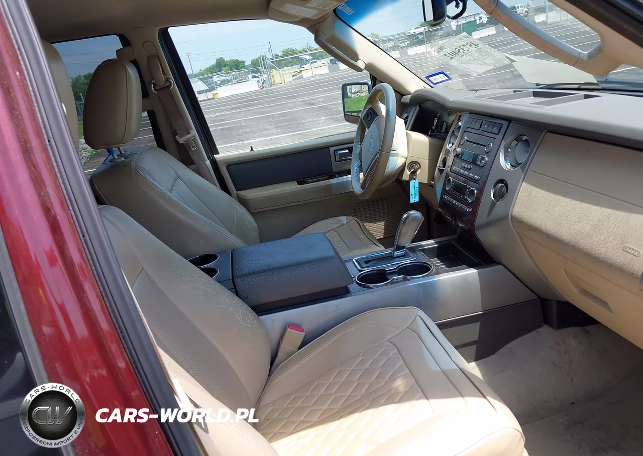2012 Ford Expedition Xlt VIN:1FMJU1H51CEF21052 - 5