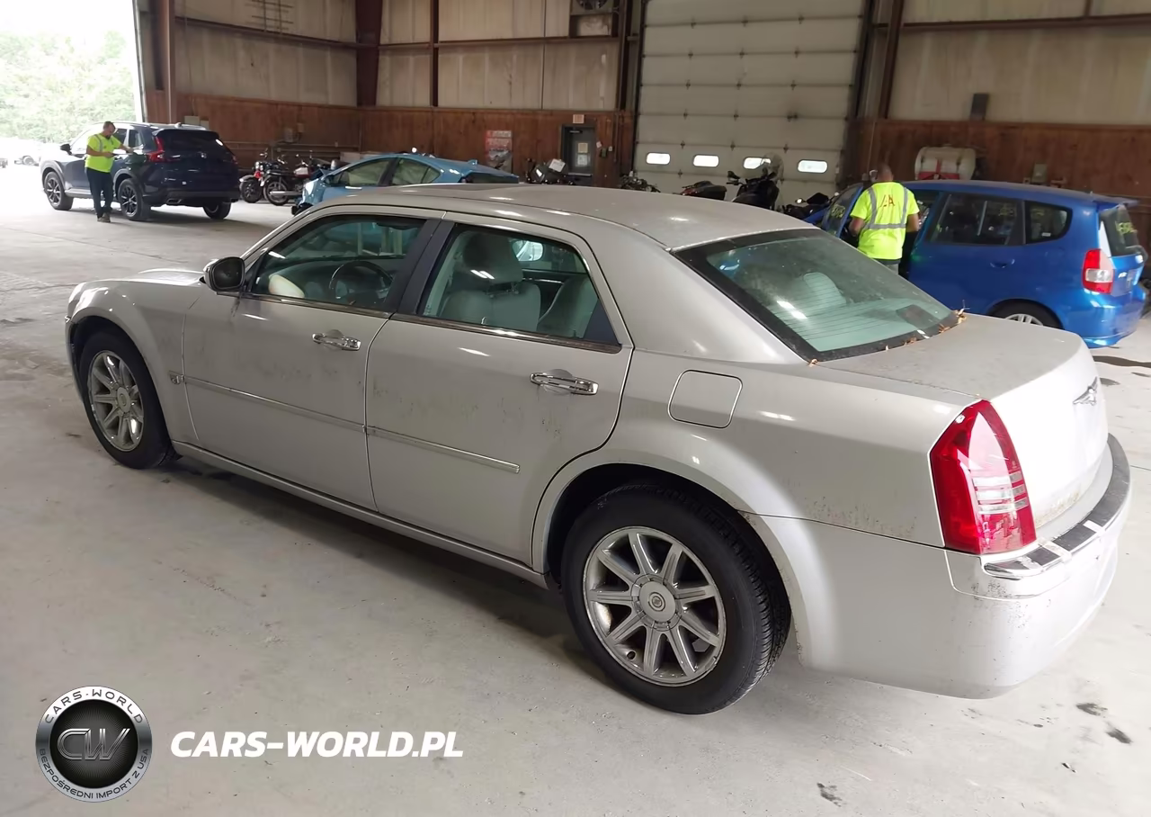 2005 Chrysler 300C VIN:2C3AA63H95H673706 - 3