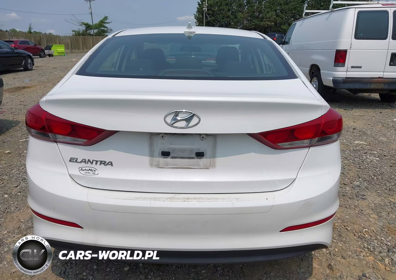 2018 Hyundai Elantra Sel VIN:5NPD84LF3JH221128 - 16
