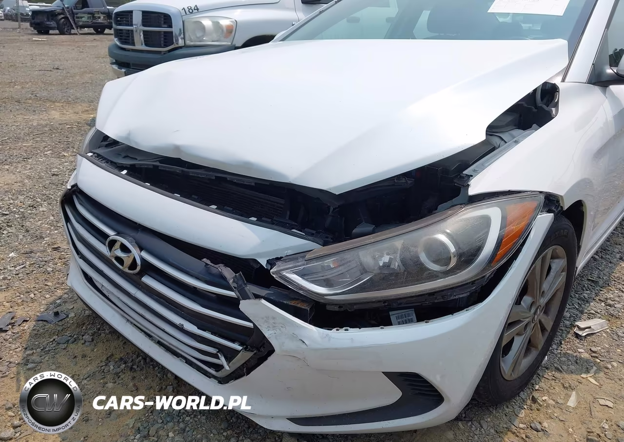 2018 Hyundai Elantra Sel VIN:5NPD84LF3JH221128 - 6