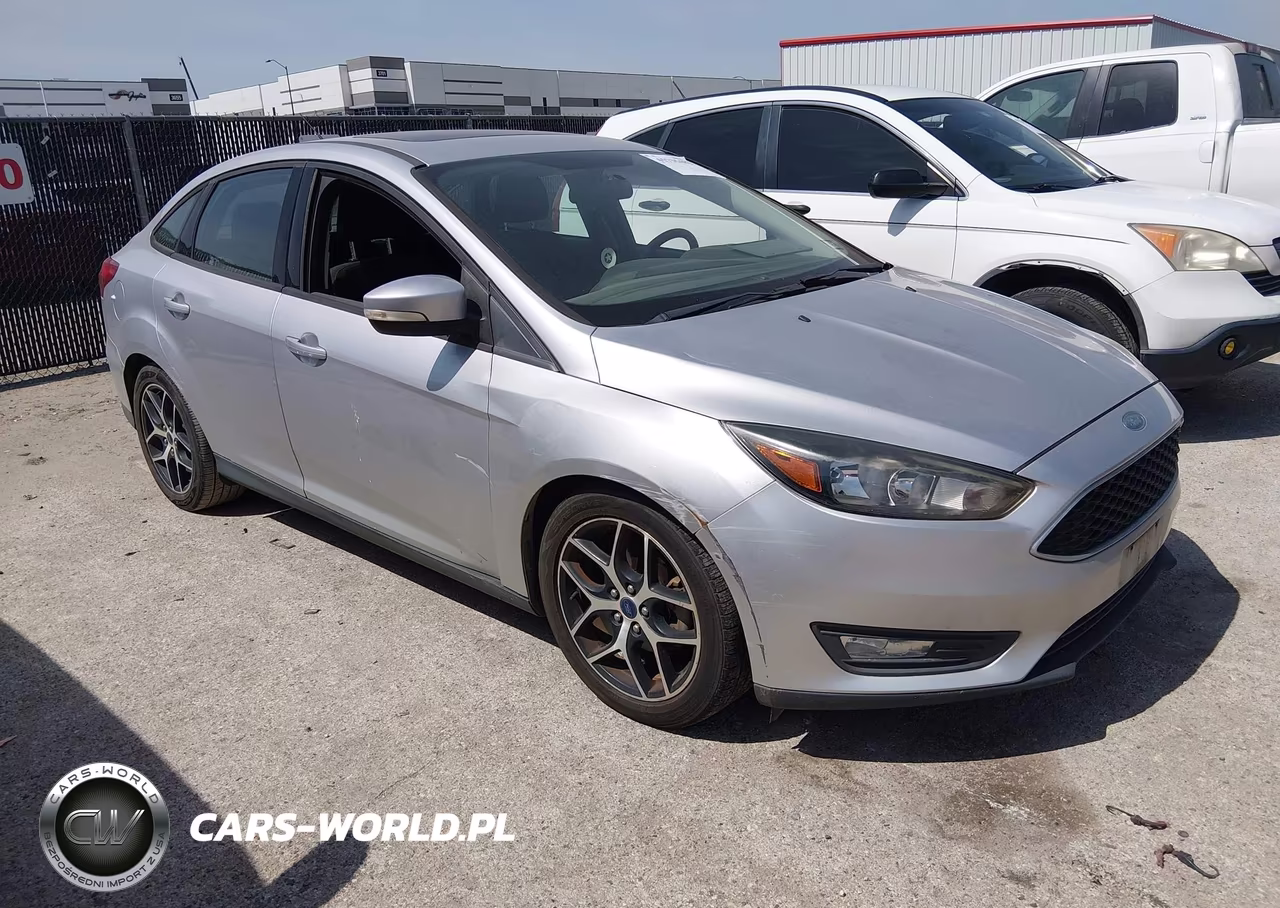 2017 Ford Focus Sel – zdjęcie 1 z 11