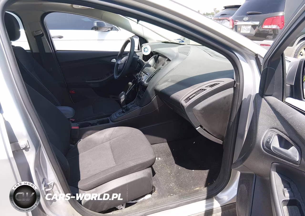 2017 Ford Focus Sel VIN:1FADP3H20HL237169 - 5