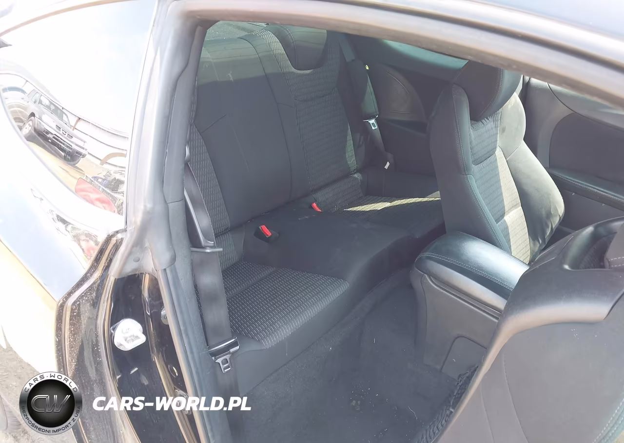 2013 Hyundai Genesis 2.0T VIN:KMHHT6KD9DU100329 - 8