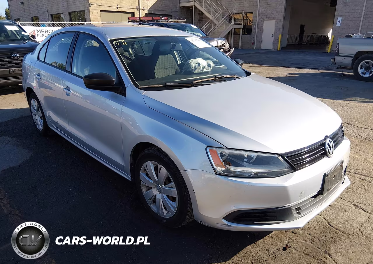2013 Volkswagen Jetta 2.0L S – zdjęcie 1 z 16