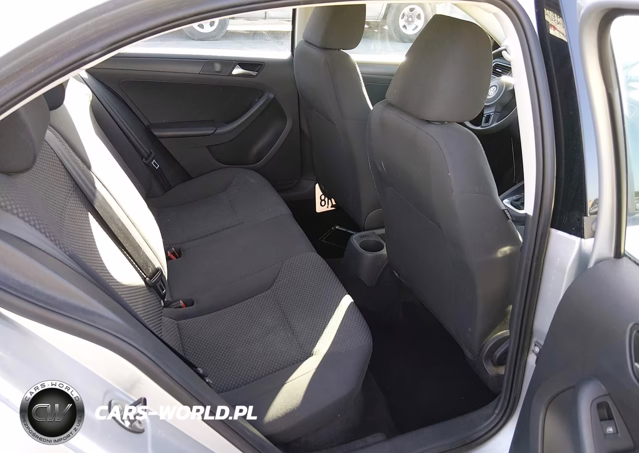 2013 Volkswagen Jetta 2.0L S VIN:3VW2K7AJ2DM213373 - 8