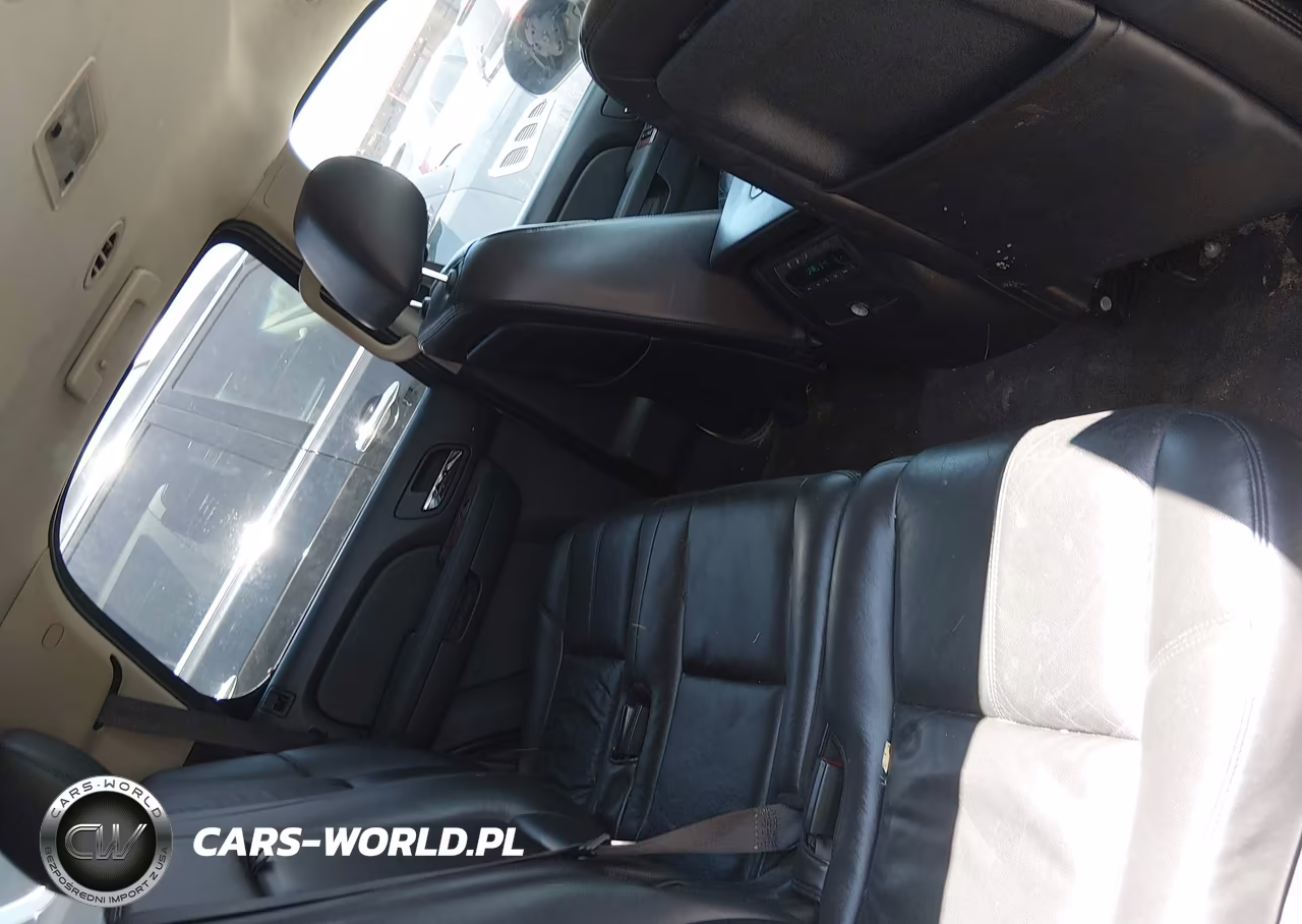 2011 Chevrolet Tahoe Lt VIN:1GNSCBE06BR238154 - 8