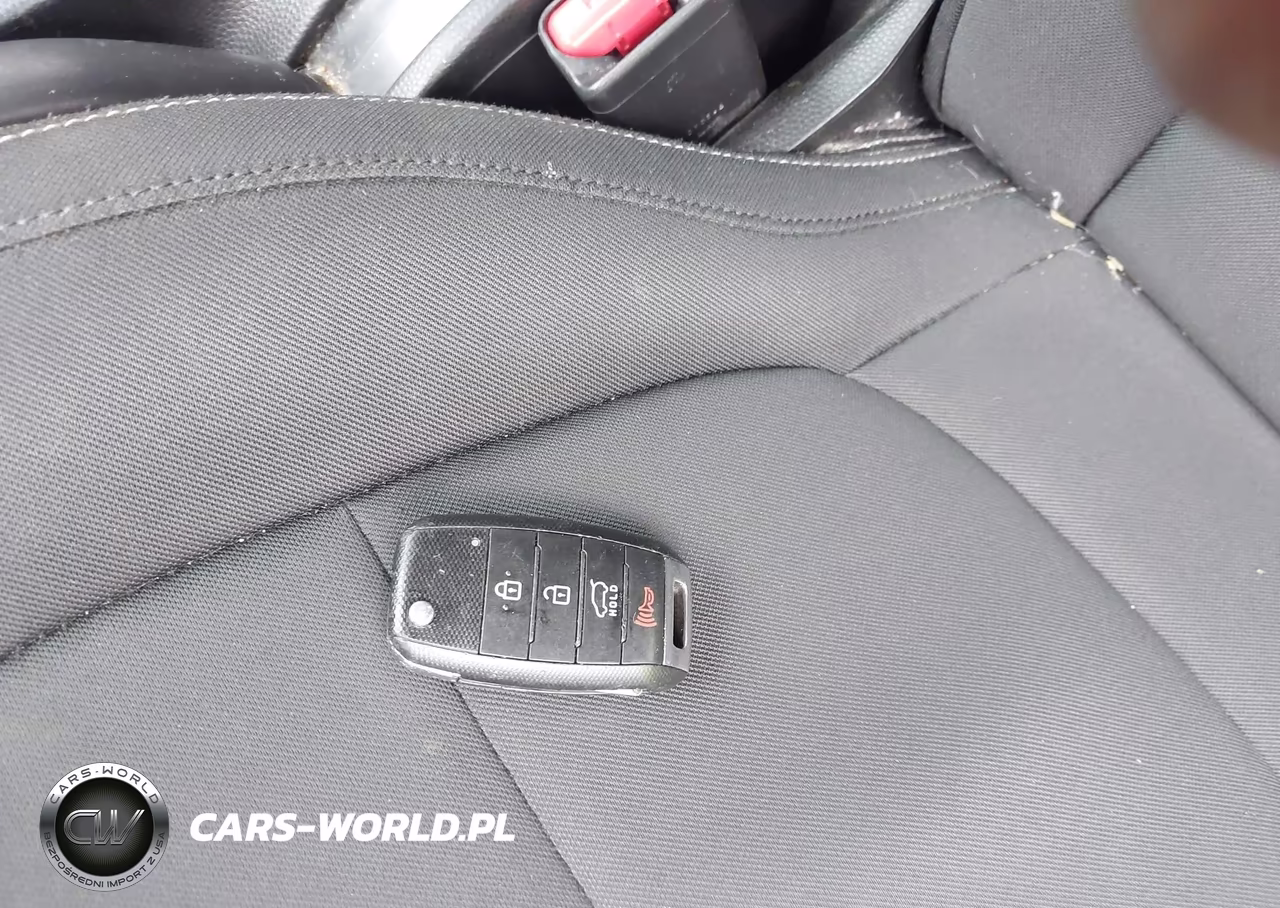 2014 Kia Soul VIN:KNDJN2A27E7701165 - 11