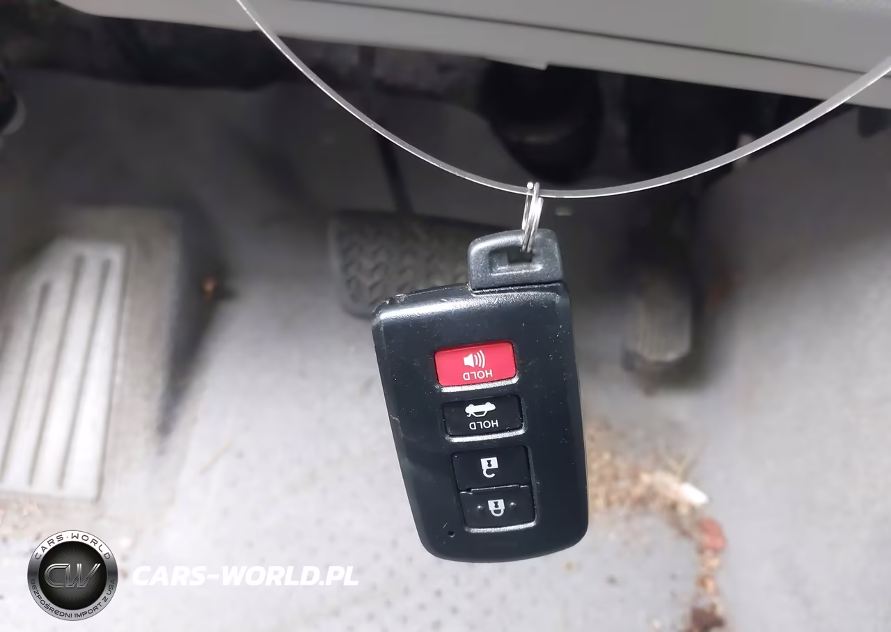 2014 Toyota Camry Hybrid Le VIN:4T1BD1FK2EU141501 - 11