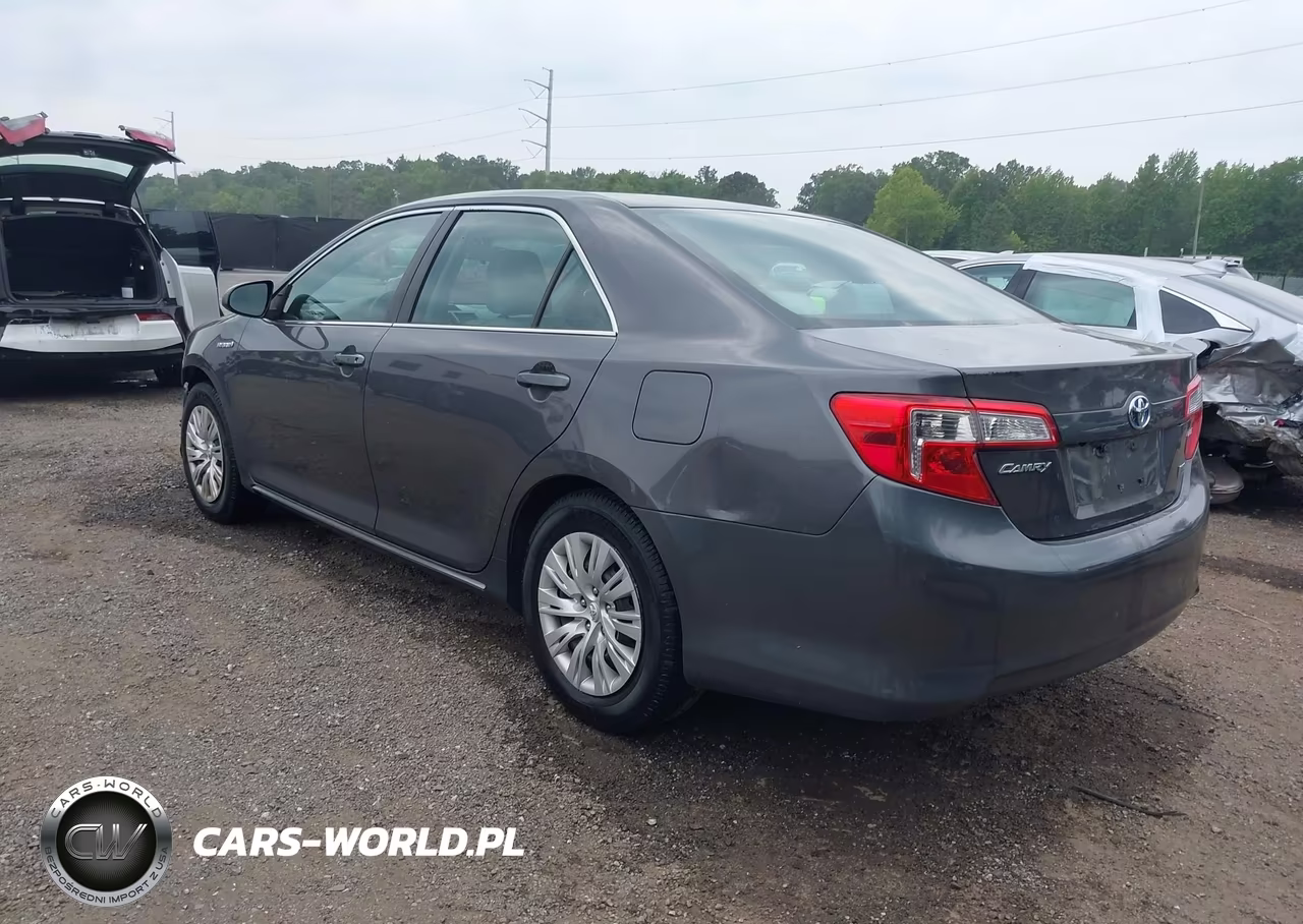 2014 Toyota Camry Hybrid Le VIN:4T1BD1FK2EU141501 - 3