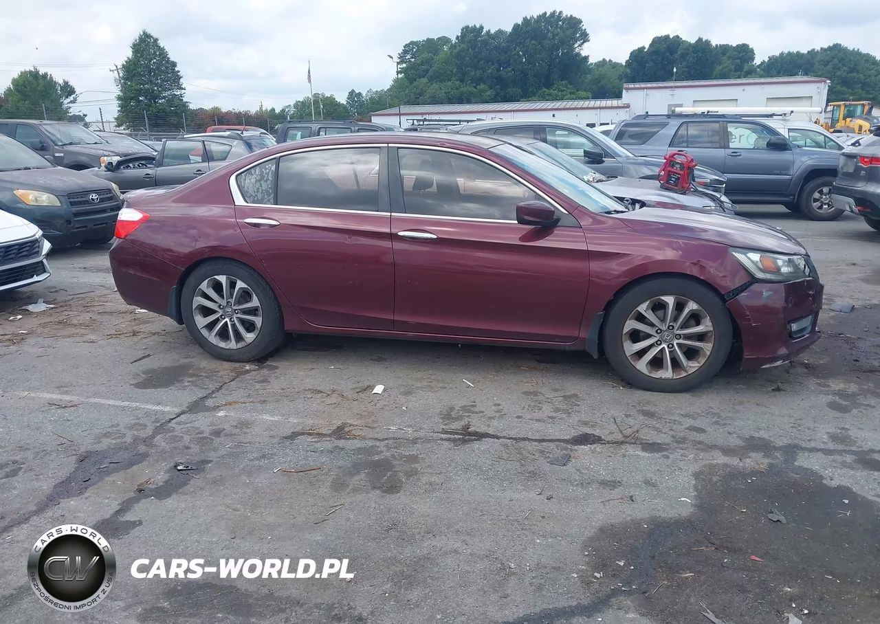 2013 Honda Accord Sport VIN:1HGCR2F58DA009127 - 13