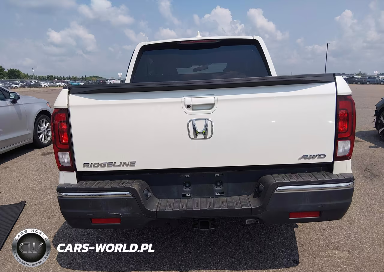 2019 Honda Ridgeline Sport VIN:5FPYK3F19KB019950 - 16