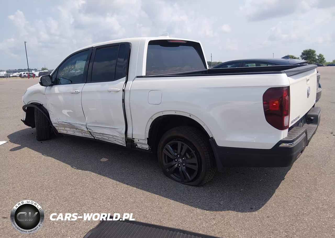 2019 Honda Ridgeline Sport VIN:5FPYK3F19KB019950 - 3