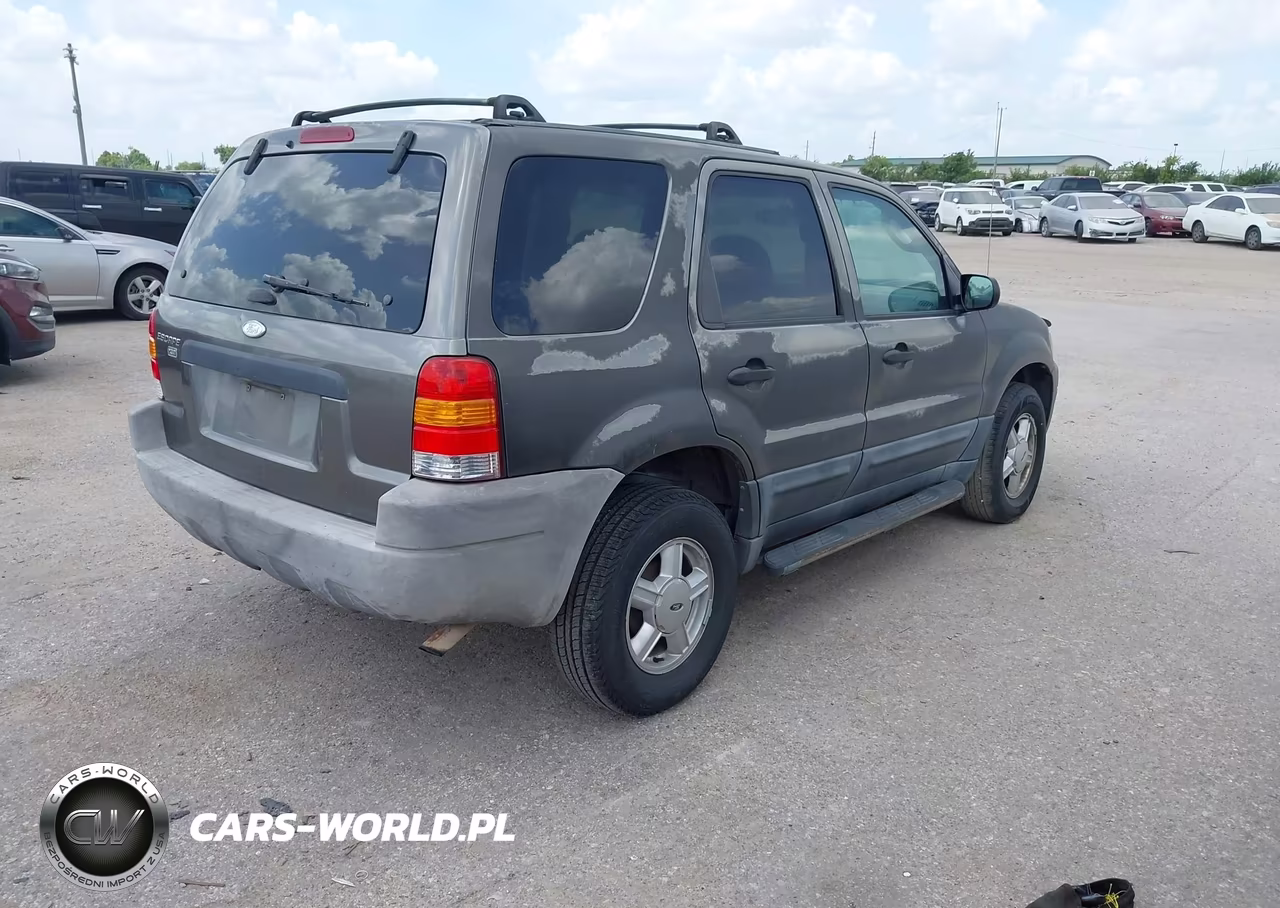 2003 Ford Escape Xlt VIN:1FMYU03113KD07807 - 4