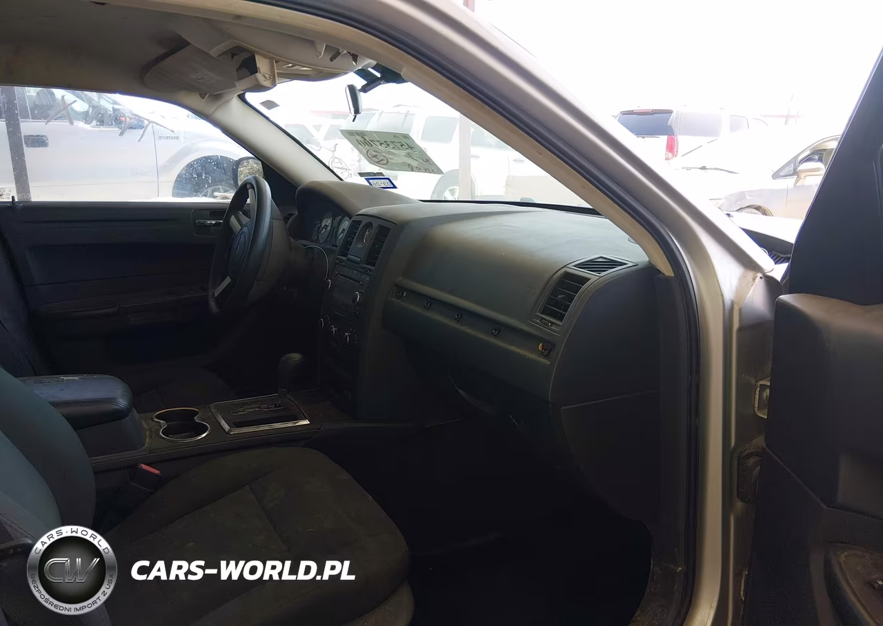 2008 Chrysler 300 Lx VIN:2C3KA43R08H240622 - 5