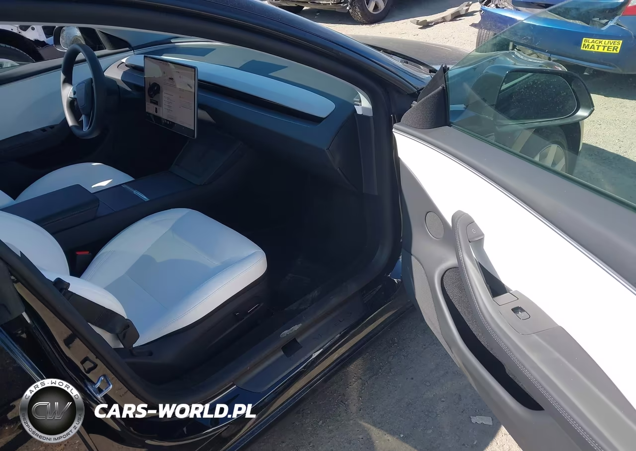 2025 Tesla Model 3 Long Range All-Wheel Drive VIN:5YJ3E1EB6SF081993 - 5
