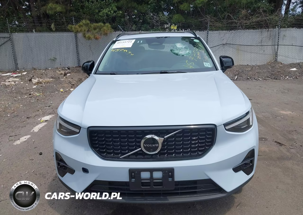 2026 Volvo Xc40 Plus, B5 Awd Gas (Mild Hybrid), Dark VIN:YV4L12UC2T2782463 - 12