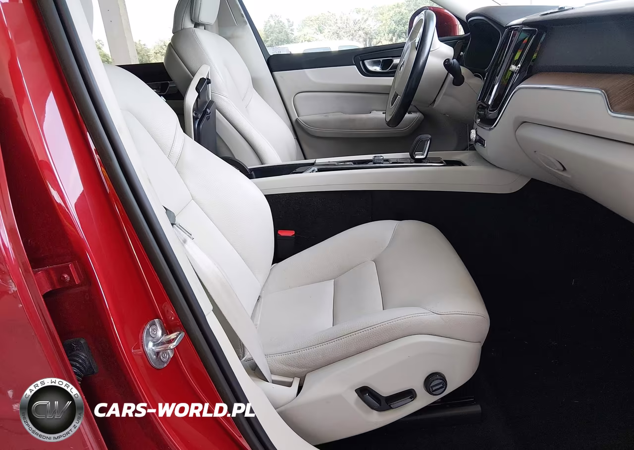 2022 Volvo Xc60 B5 Momentum VIN:YV4L12DK4N1051291 - 5