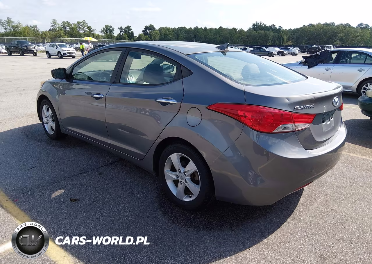 2012 Hyundai Elantra Gls VIN:5NPDH4AE7CH100020 - 3