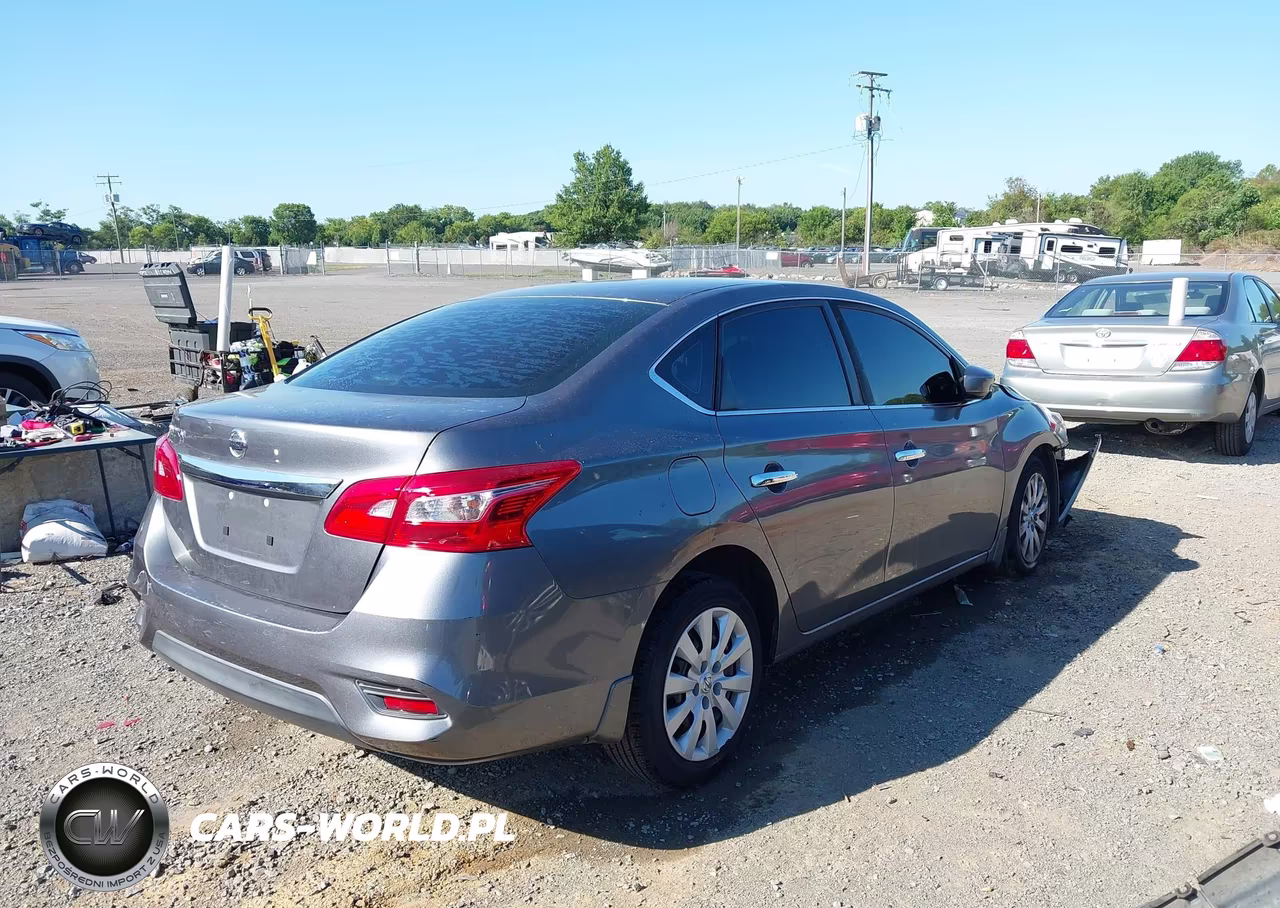 2019 Nissan Sentra S VIN:3N1AB7APXKY417821 - 4