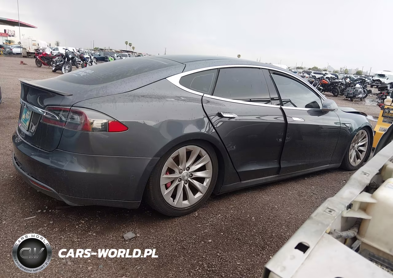 2014 Tesla Model S P85D VIN:5YJSA1H21EFP65972 - 12