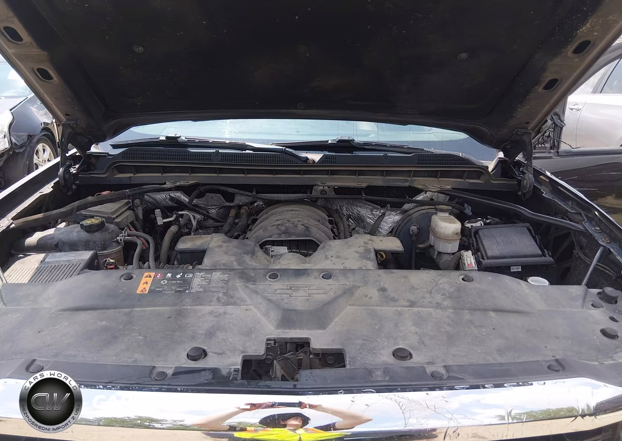 2018 Chevrolet Silverado 1500 1Lt VIN:2GCVKREC0J1105151 - 10