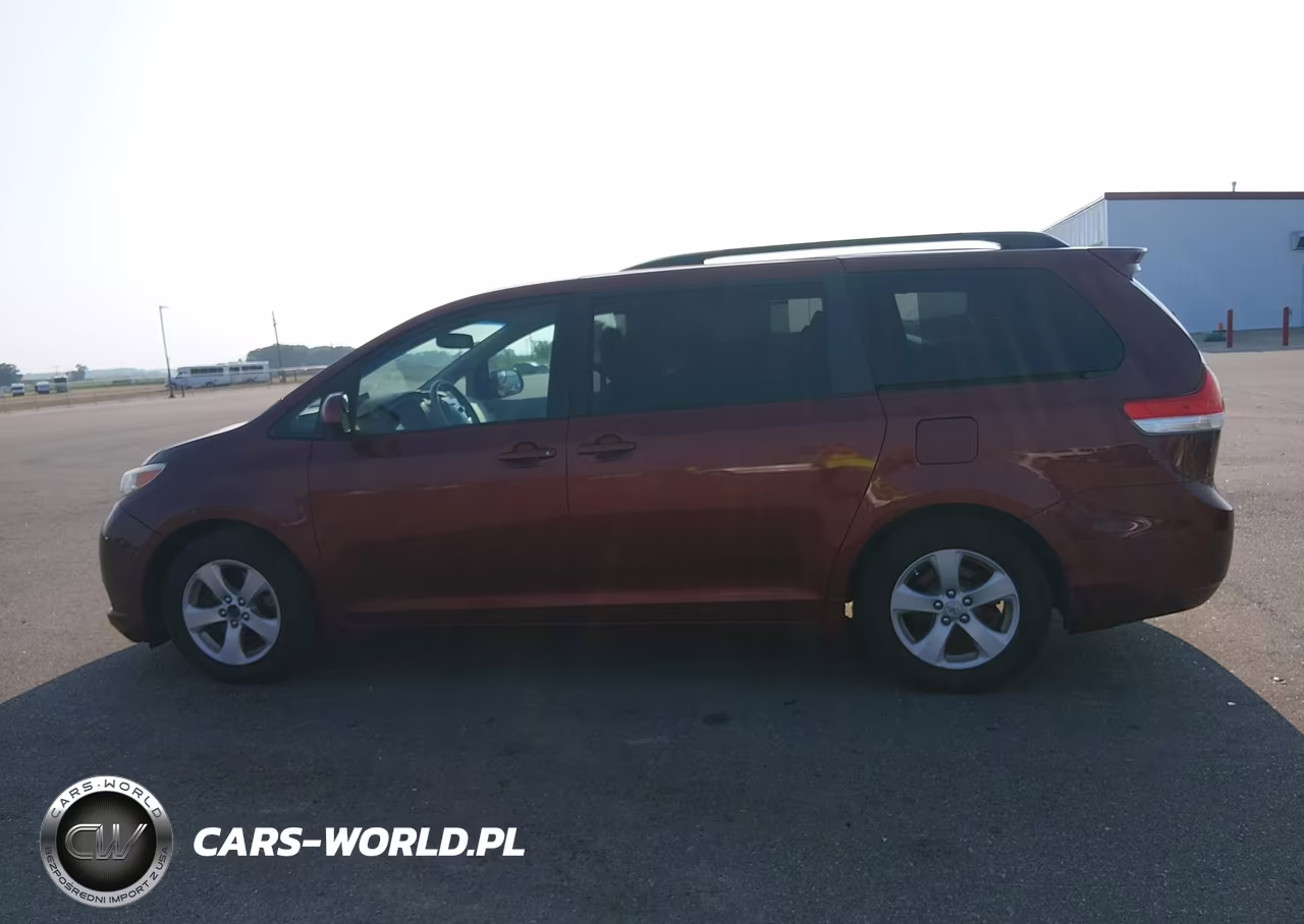 2012 Toyota Sienna Le V6 8 Passenger VIN:5TDKK3DC6CS207423 - 14