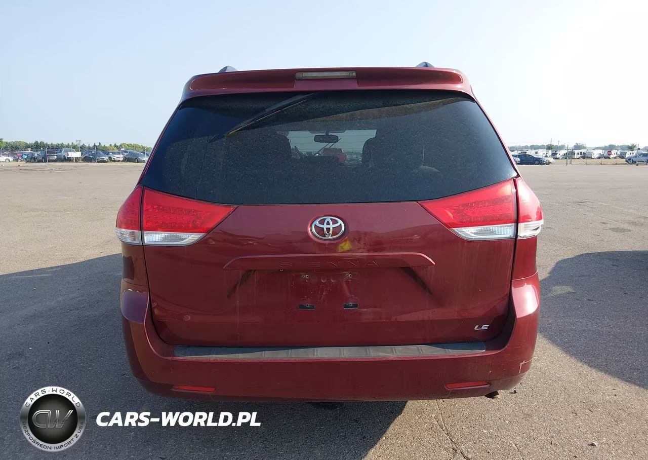 2012 Toyota Sienna Le V6 8 Passenger VIN:5TDKK3DC6CS207423 - 16