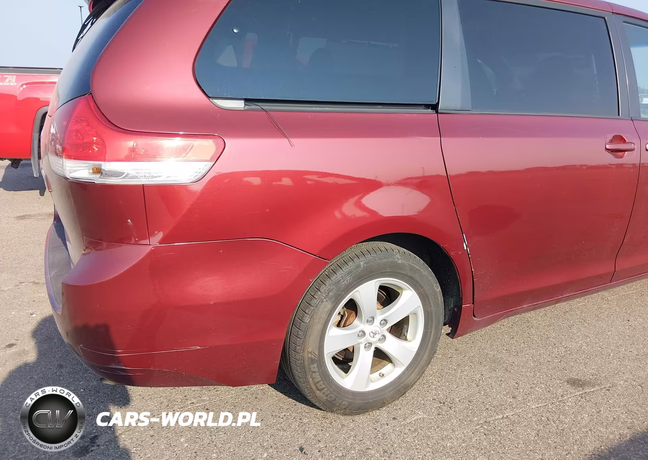 2012 Toyota Sienna Le V6 8 Passenger VIN:5TDKK3DC6CS207423 - 6