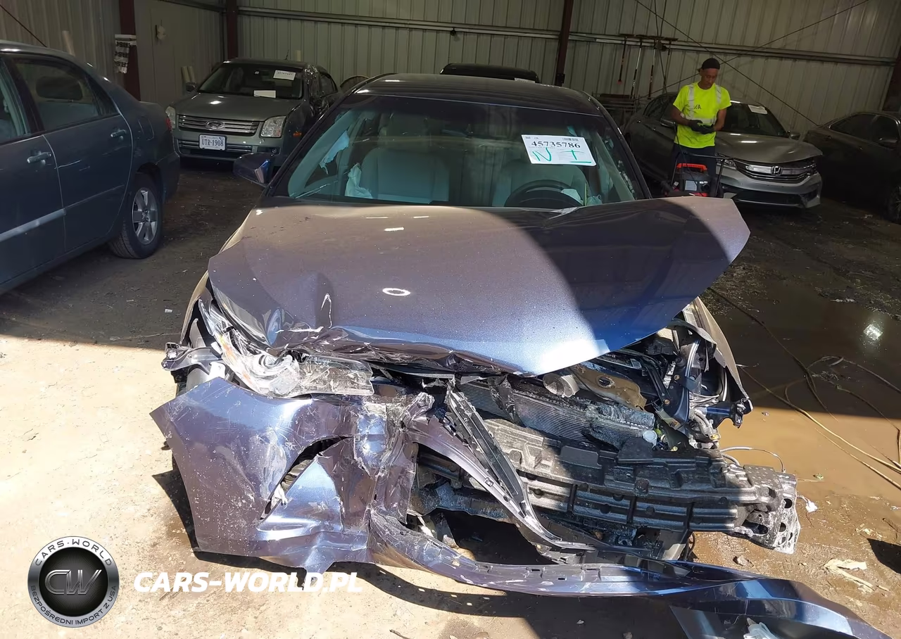 2017 Toyota Camry Le VIN:4T1BF1FK7HU757435 - 11