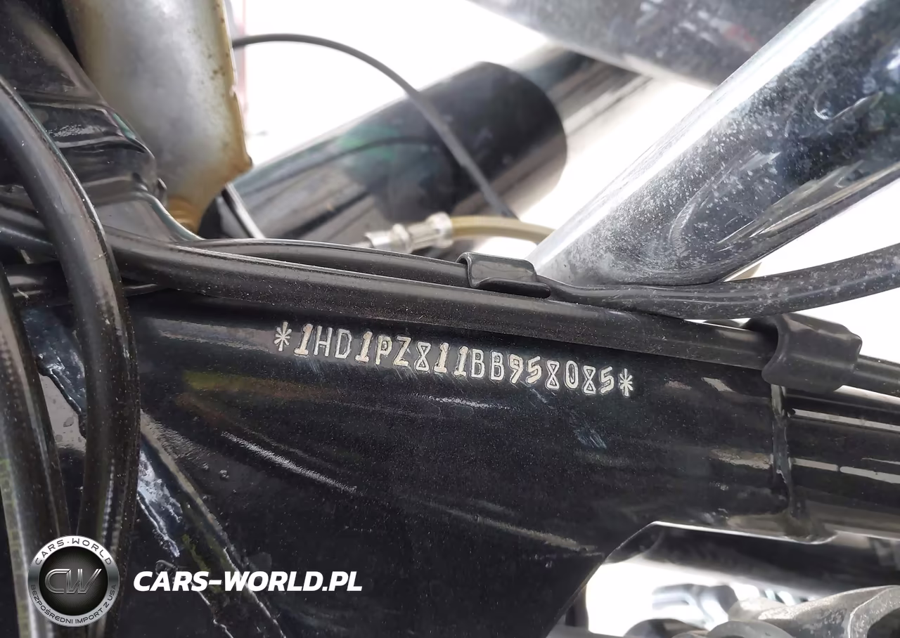 2011 Harley-Davidson Flhxse2 VIN:1HD1PZ811BB958085 - 10