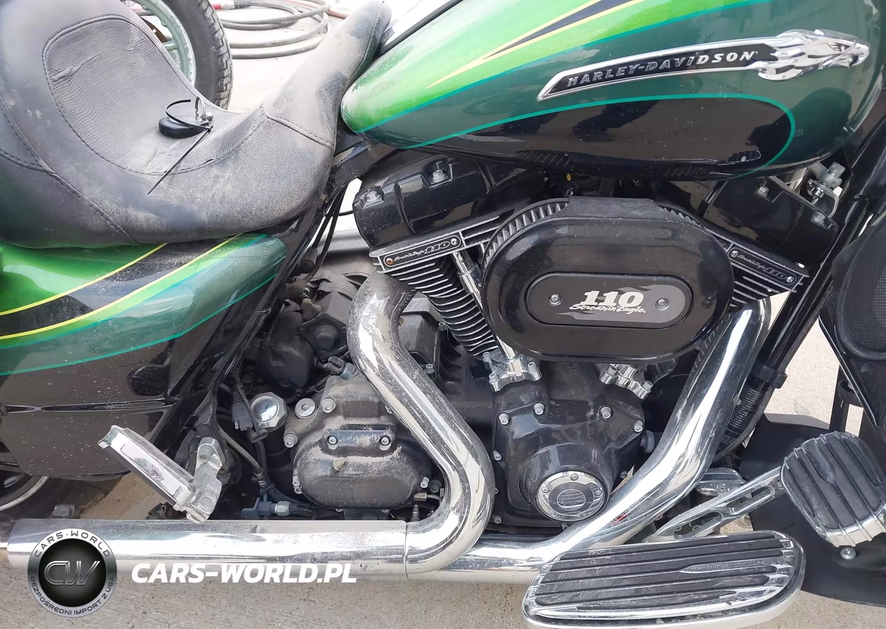 2011 Harley-Davidson Flhxse2 VIN:1HD1PZ811BB958085 - 8