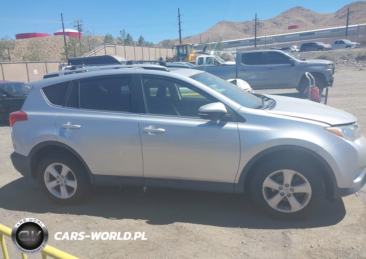 2013 Toyota Rav4 Xle VIN:JTMRFREV5D5005038 - 12