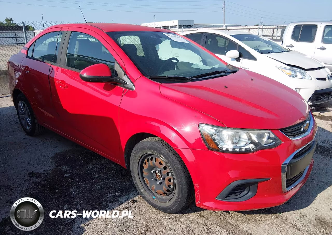2017 Chevrolet Sonic Ls Auto – zdjęcie 1 z 12