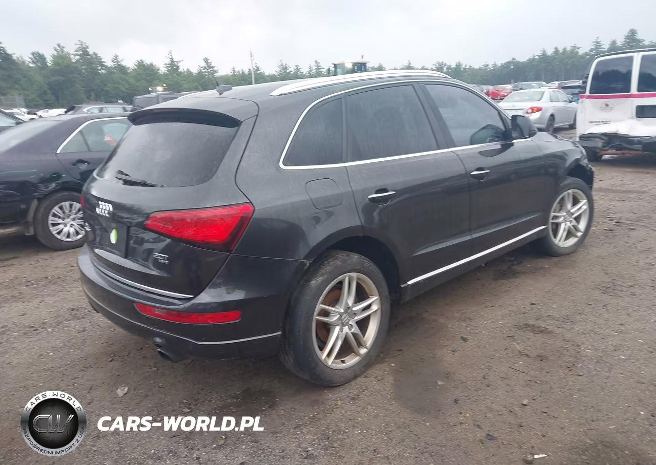 2015 Audi Q5 2.0T Premium VIN:WA1LFAFP6FA003858 - 4