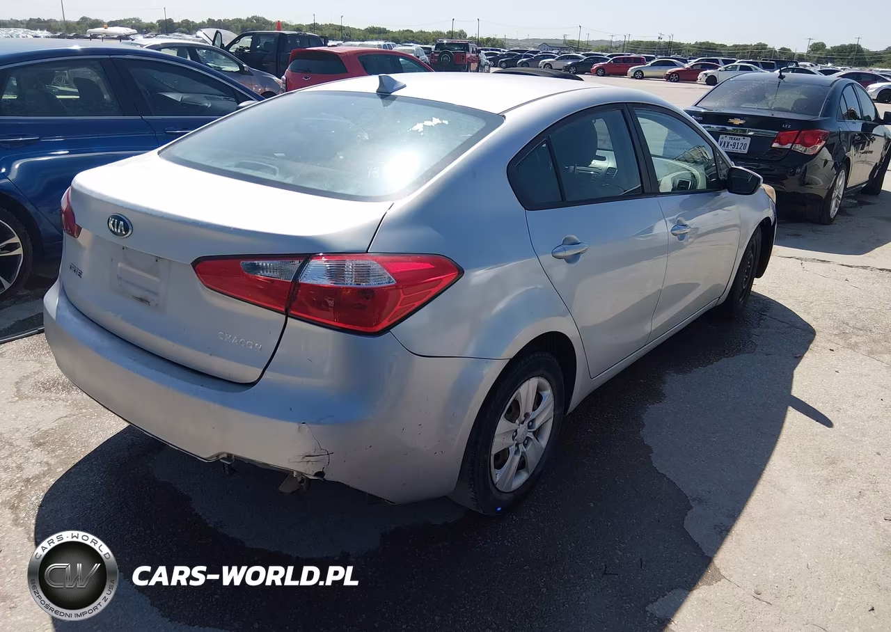 2016 Kia Forte Lx VIN:KNAFK4A61G5530938 - 4