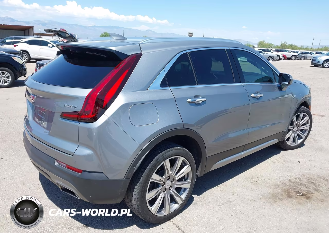 2023 Cadillac Xt4 Fwd Premium Luxury VIN:1GYFZCR42PF214979 - 4