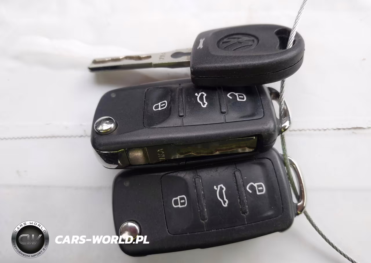 2017 Volkswagen Tiguan 2.0T S VIN:WVGAV7AX8HK001645 - 11