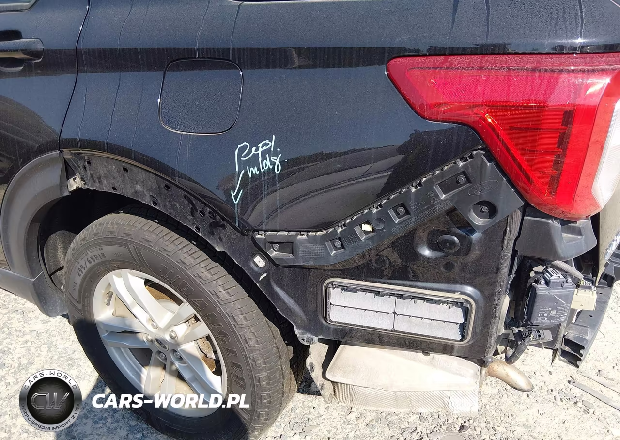 2020 Ford Explorer Xlt VIN:1FMSK7DHXLGA88431 - 21