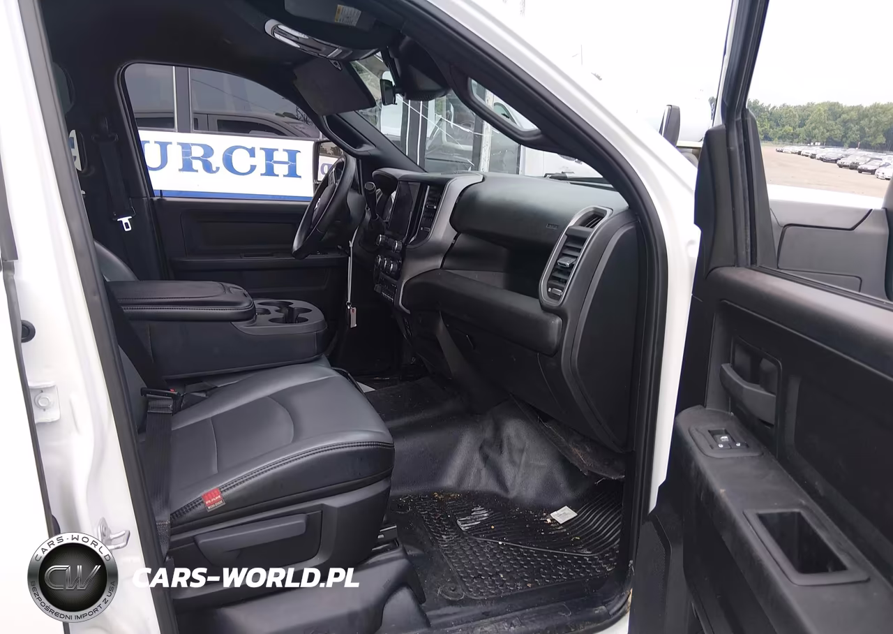 2025 Ram 2500 Tradesman VIN:3C7WR5HJ1SG528075 - 5