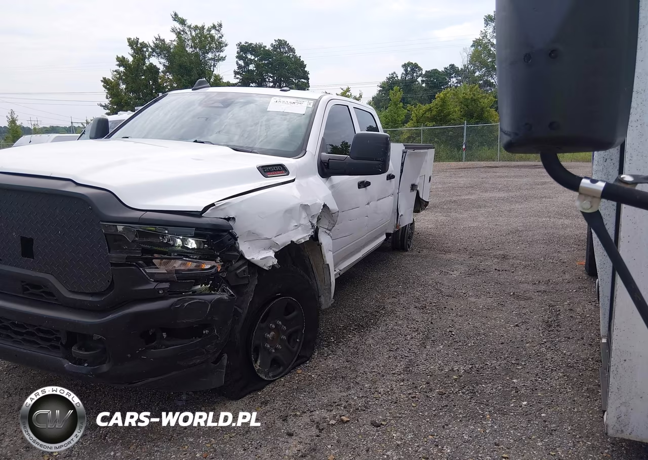 2025 Ram 2500 Tradesman VIN:3C7WR5HJ1SG528075 - 6