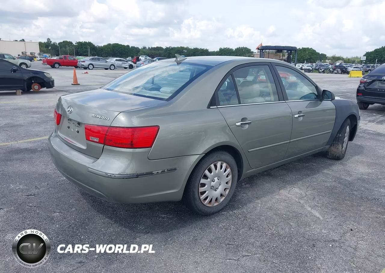 2009 Hyundai Sonata Gls VIN:5NPET46C79H492659 - 4