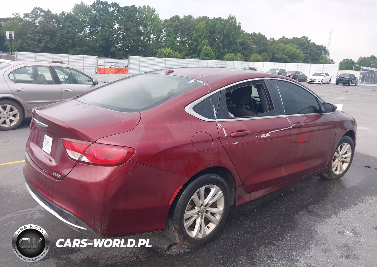 2015 Chrysler 200 Limited VIN:1C3CCCABXFN636799 - 4