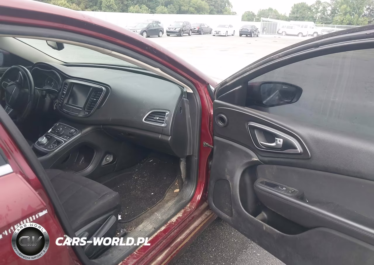 2015 Chrysler 200 Limited VIN:1C3CCCABXFN636799 - 5